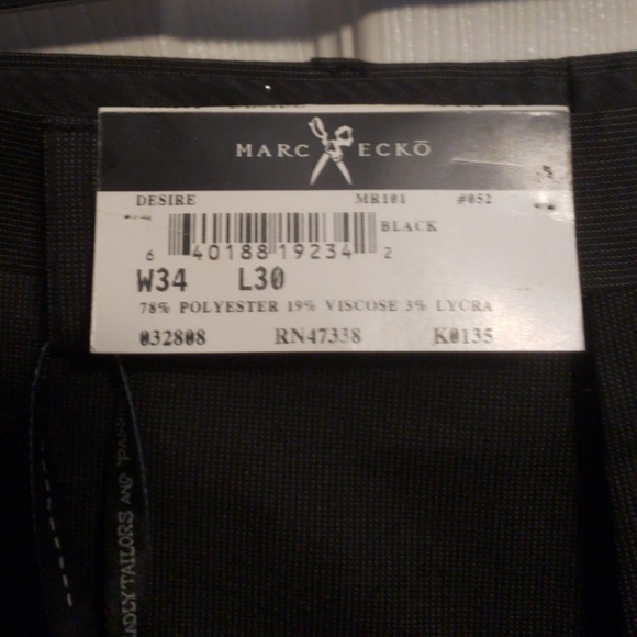 Mens Marc ecko 3 piece suit - Picture 6 of 7